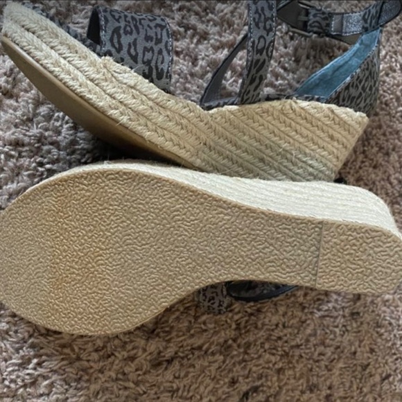Very G Patti Espadrille Wedge heel shoe - Picture 6 of 8